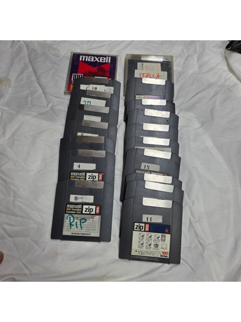 Lot of 18 Iomega Zip 100MB Disks - Tested & Formatted (Vintage Storage)